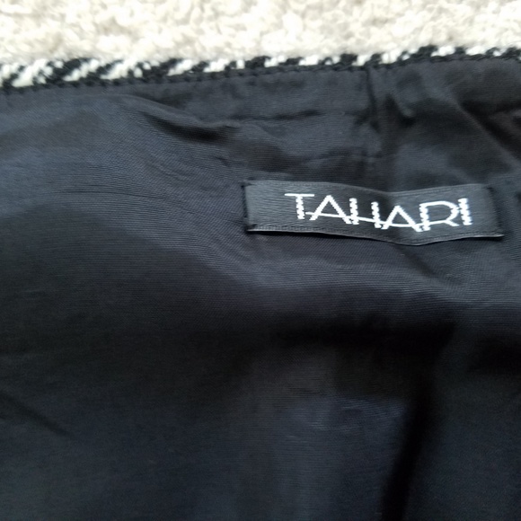 Very smart winter woolen skirt. - Picture 3 of 6